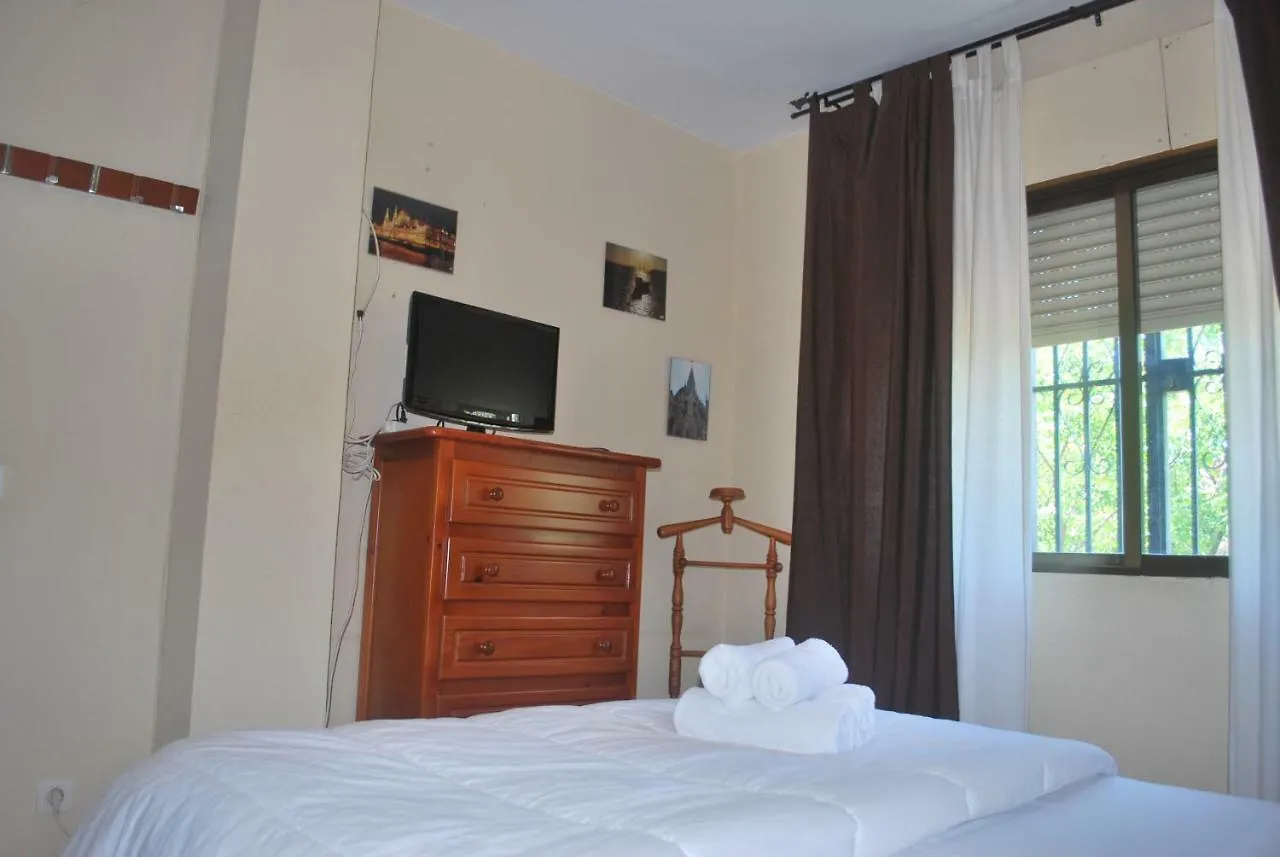 Apartment Piscina Y Parking Incluidos, Amplio Piso En Av. Manolete Hotel Cordoba Spain