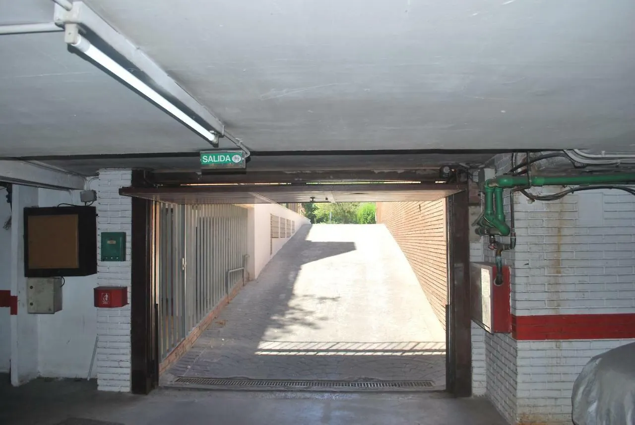 Piscina Y Parking Incluidos, Amplio Piso En Av. Manolete Hotel Cordoba