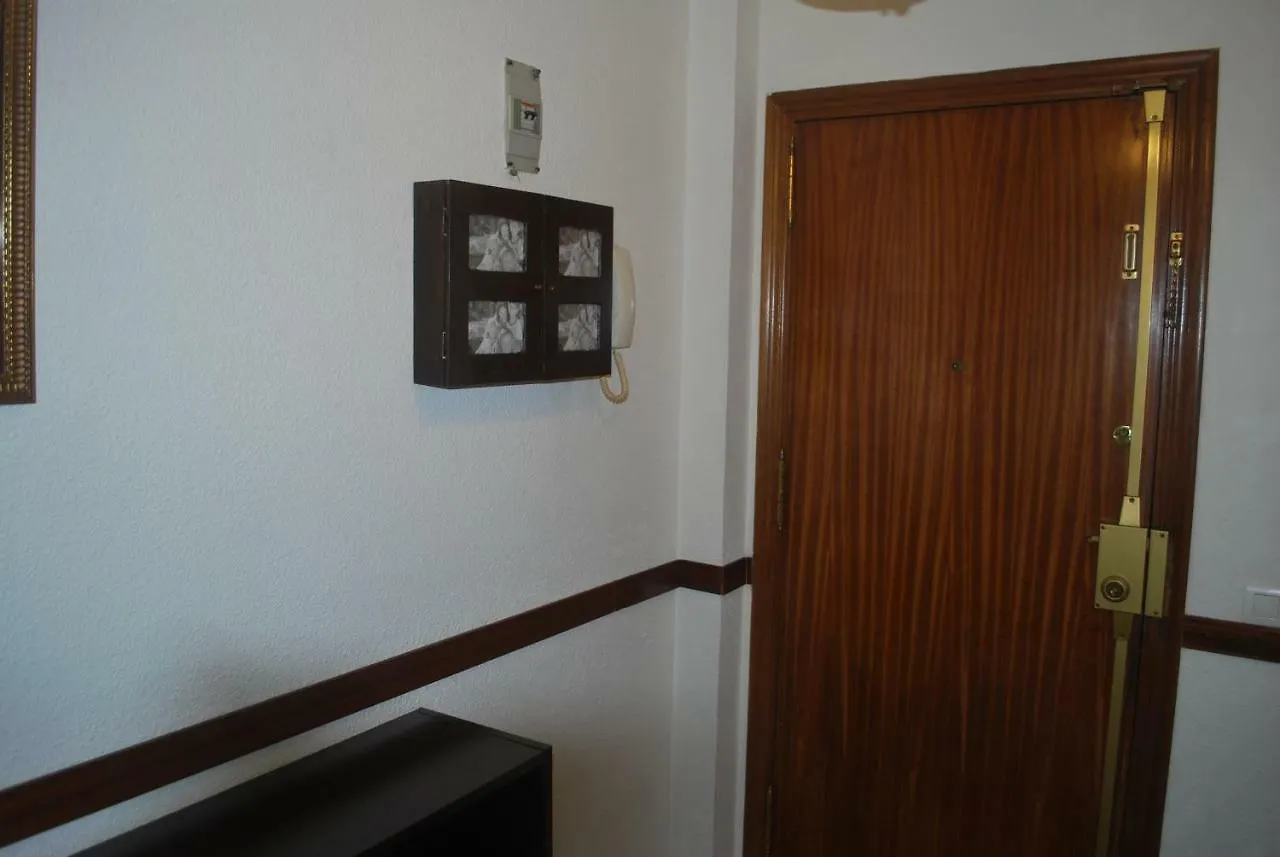 Piscina Y Parking Incluidos, Amplio Piso En Av. Manolete Hotel Cordoba Spain